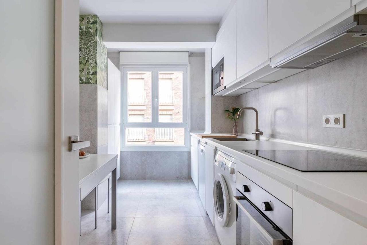 New Amara Suite Friends & Families Parking San Sebastian Bagian luar foto